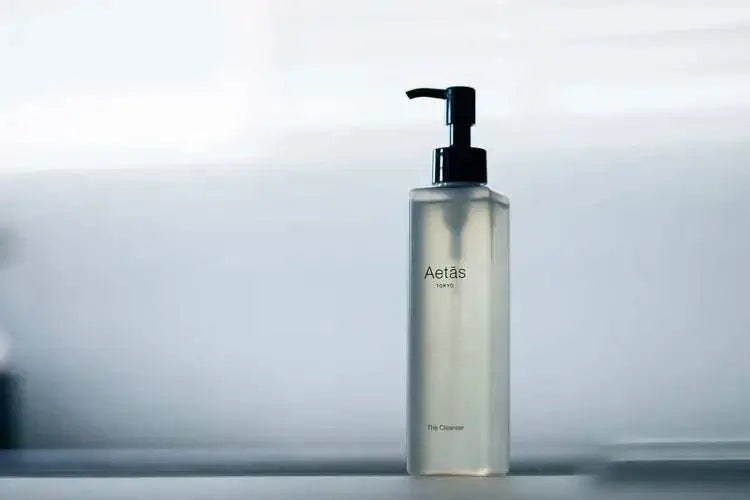 The Cleanser bottle with nourishing macadamia nut and argan oils.
