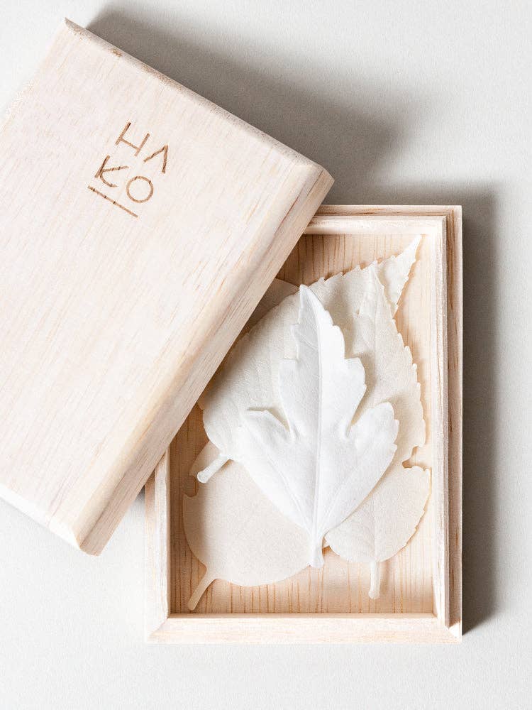 HA KO Paper Incense wooden box set with five incense leaves and a felt mat for a fragrant experience.