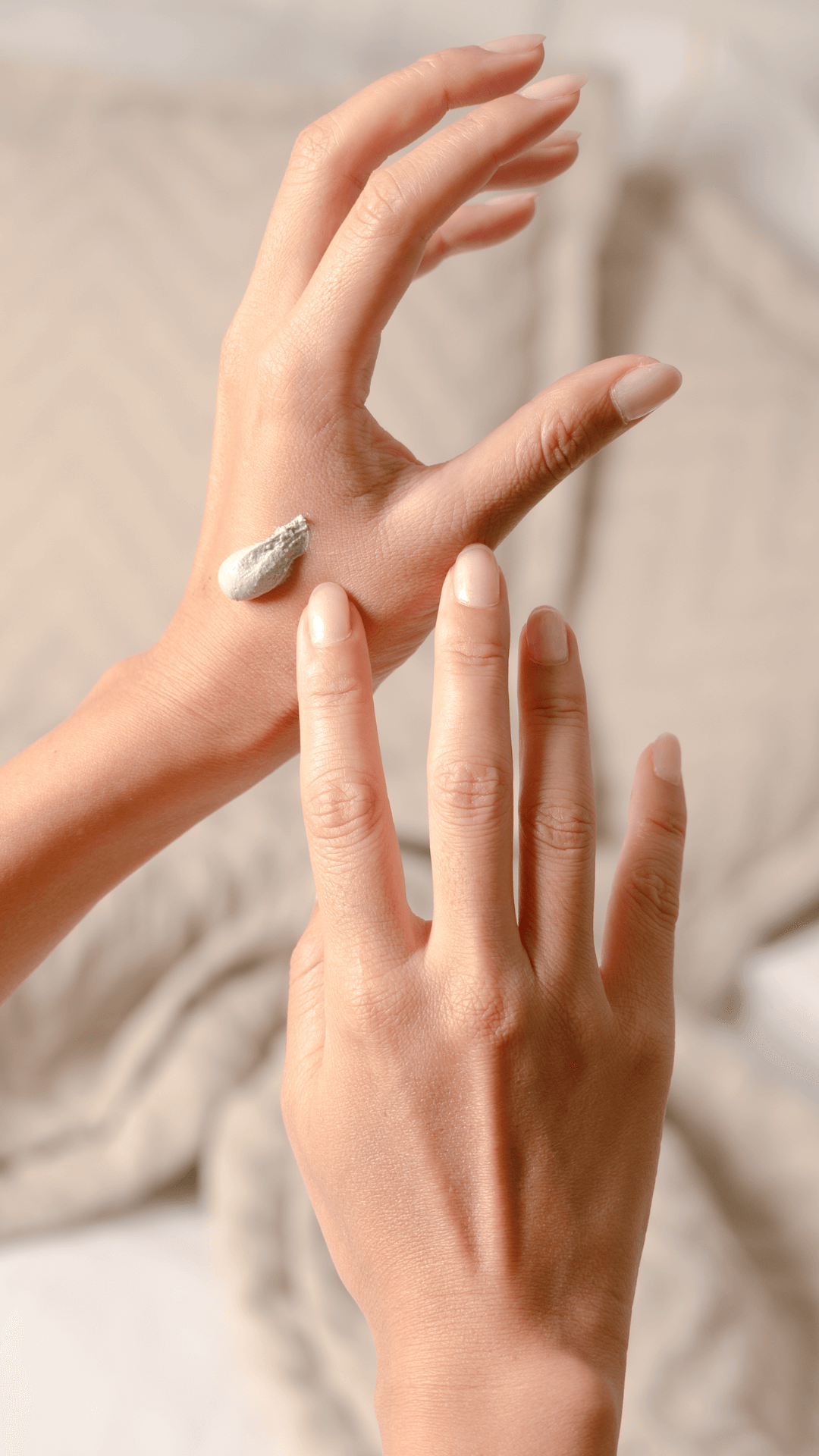 Edobio Radiance Booster Clay Face MaskRadiance Booster Clay Face Mask for brighter complexion.