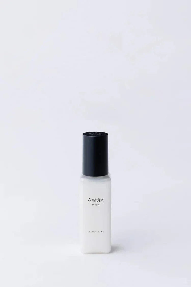The Moisturizer bottle by Aetās featuring ultra-hydrating formula for dry skin.