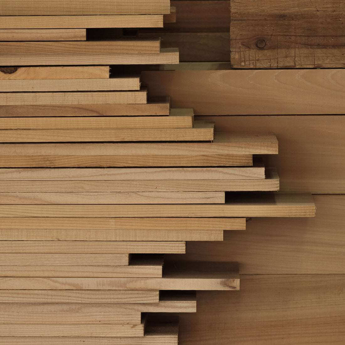 Shin Rin Yoku Essential Oil AM with Hinoki trunk oil for morning rituals from Tokyo, Japan.