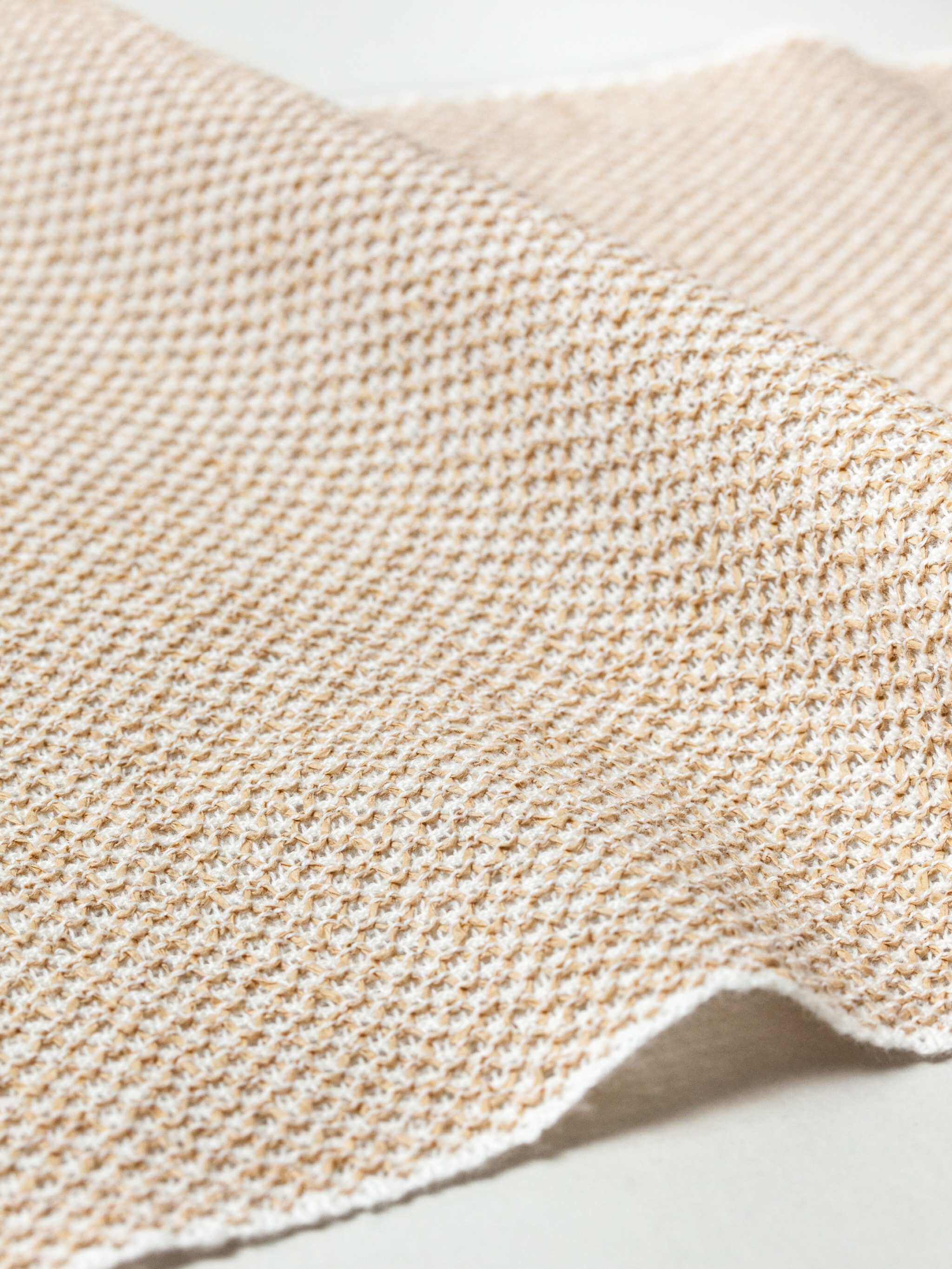 Sasawashi Mesh Body Scrub Towel made from exfoliating fabric.