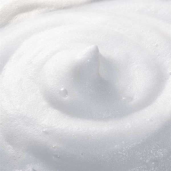 Ruhaku Gettou Clear Soap with EcoCert-certified organic ingredients and Okinawan sea clay.