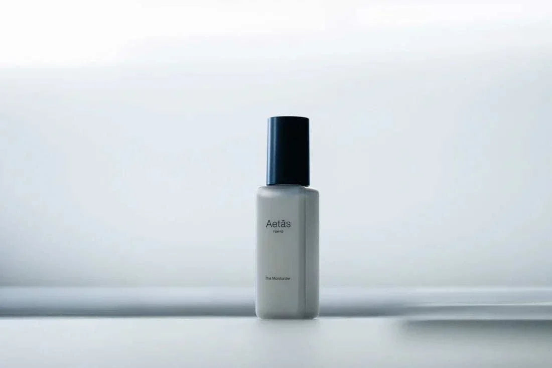 The Moisturizer bottle by Aetās with ultrahydrating formula for dry skin.