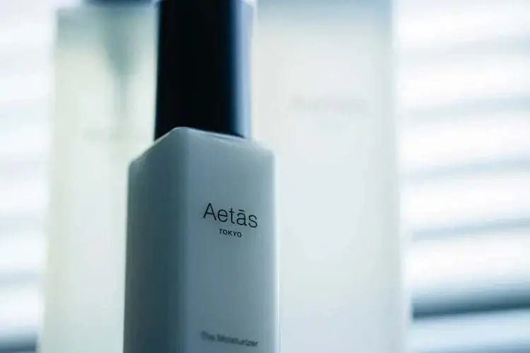 Aetās Tokyo The Moisturizer bottle with hydrating formula.