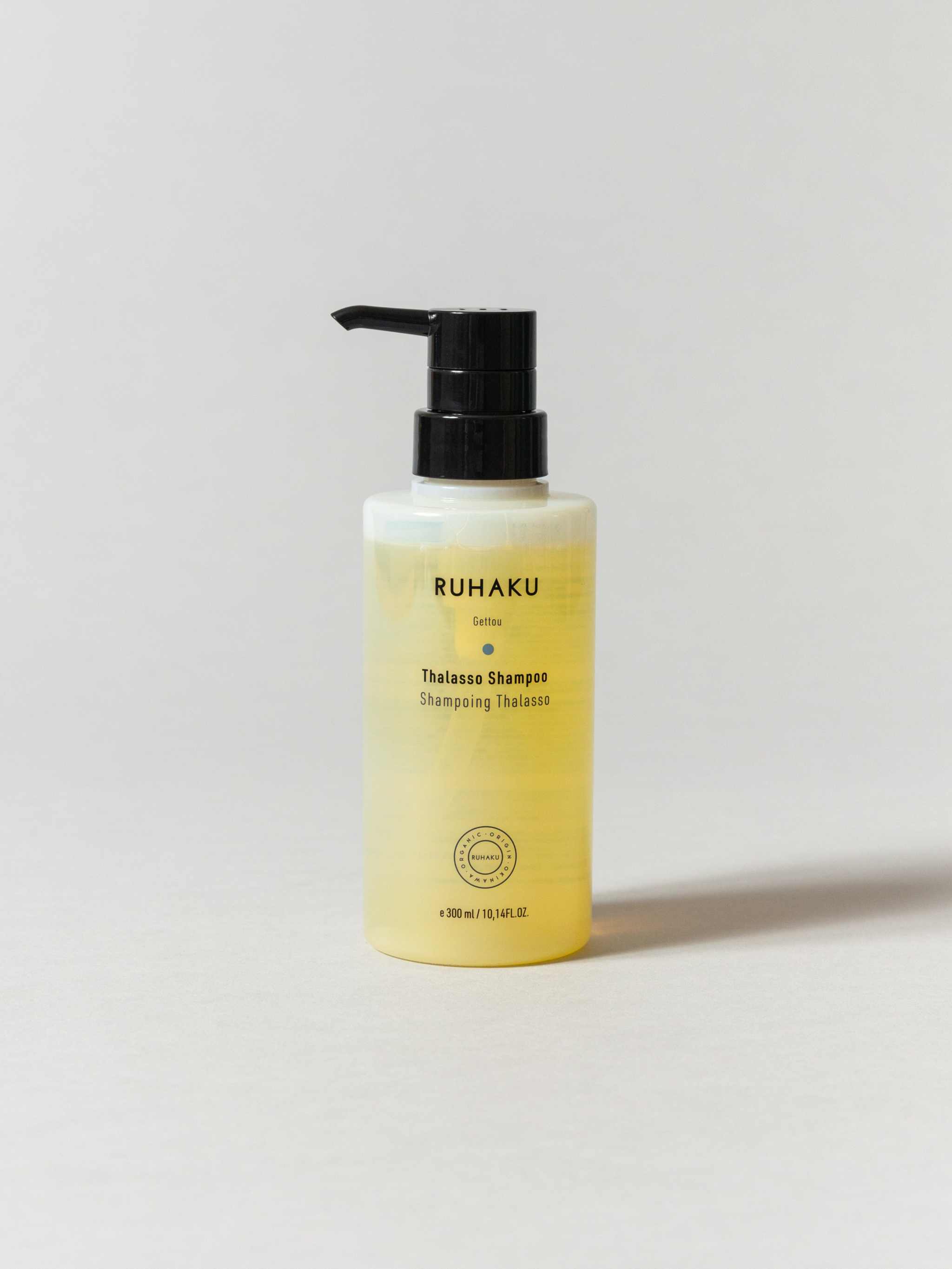 Thalasso Scalp & Hair Shampoo with detoxifying kucha clay and hibiscus.